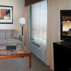 Отель Hampton Inn & Suites Las Vegas Airport США, Лас-Вегас - отзывы, цены и фото номеров - забронировать отель Hampton Inn & Suites Las Vegas Airport онлайн удобства в номере