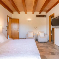 Villa in Mallorca With Event Space & Chill Out - Bild 1