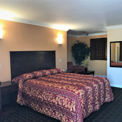 Fullerton Lodge