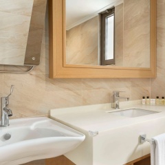 Ramada By Wyndham Bursa Çekirge Thermal & Spa - Bild 8