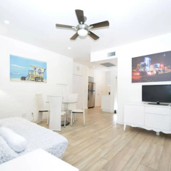 Sunrise Court Apartments thumbnail 23