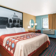 Super 8 by Wyndham Bath Hammondsport Area thumbnail 3