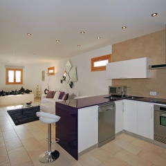 Modern Holiday Home With Private Swimming Pool - Bild 19