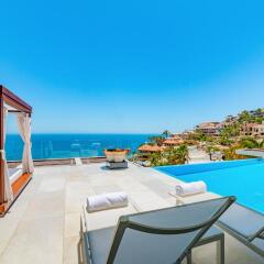 Отель Centro Villa Sleeps 16 with Pool and Air Con Мексика, Педрегал - отзывы, цены и фото номеров - забронировать отель Centro Villa Sleeps 16 with Pool and Air Con онлайн фото 9
