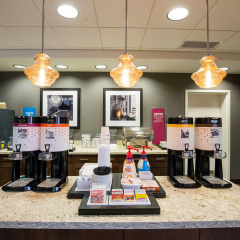 Hampton Inn & Suites Pittsburgh/Harmarville thumbnail 21