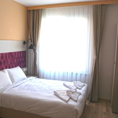 The Lola Hotel - Bild 3