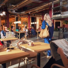 The Social Hub Madrid 4 star - Bild 24