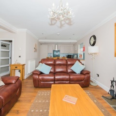 Maple Cottage With Hot Tub Near Cupar, Fife thumbnail 5