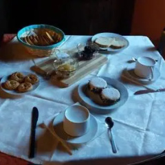 Sunflower B&B thumbnail 1