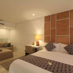 The Kanjeng Suites Villas Seminyak - Bild 7