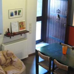 The Caretakers House thumbnail 3