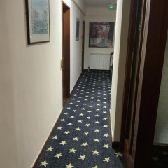 Marina Metro Hotel thumbnail 14