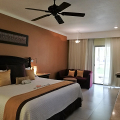 El Dorado Royale, Catamarán, Cenote & More Inclusive Aparthotel - Bild 4