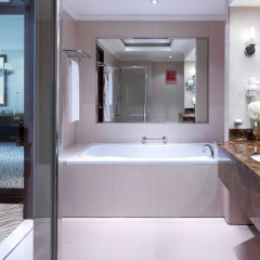 Park Regis Kris Kin Hotel Dubai - Bild 11