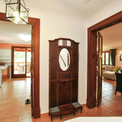 Spacious Mansion in Alaró With Swimming Pool - Bild 1