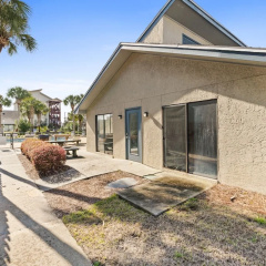 Sunswept Condo Rentals by Panhandle Getaways thumbnail 36
