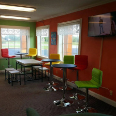 Executive Inn thumbnail 2