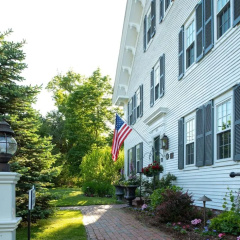The Inn at Yarmouth Port thumbnail 15