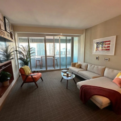 Brickell Floor 31 Sea View-Free Parking by Palermo Home