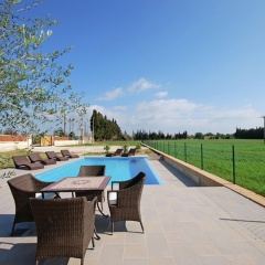 Modern Holiday Home With Private Swimming Pool - Bild 16