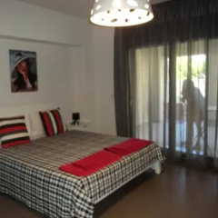 Violeta Apartments thumbnail 3
