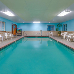 Super 8 by Wyndham Roswell thumbnail 13