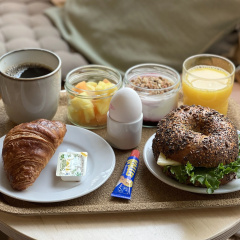Hotel With Urban Deli - Bild 10