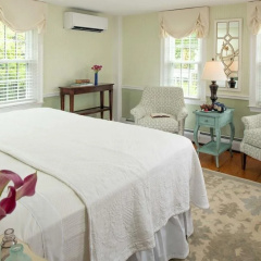 The Inn at Yarmouth Port thumbnail 7