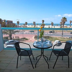 Sur La Mer Hotel thumbnail 13