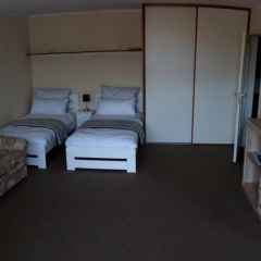 Sunny 1-room apartment near railway station - Bild 2