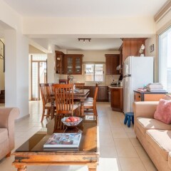 Отель Villa Seashore One Large Private Pool Walk to Beach Sea Views A C Wifi - 3150 Кипр, Аргака - отзывы, цены и фото номеров - забронировать отель Villa Seashore One Large Private Pool Walk to Beach Sea Views A C Wifi - 3150 онлайн фото 21