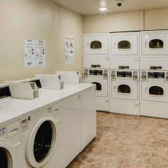 WoodSpring Suites Columbus NE I-270 Airport thumbnail 5