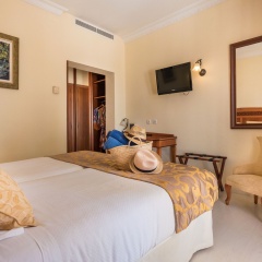 Ciutat Jardi Hotel - Bild 8