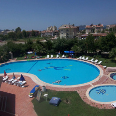 Rebin Beach Hotel - Bild 14