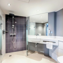 Premier Inn Lübeck City Centre - Bild 8
