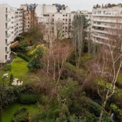 Joie Paris Porte Maillot / Palais Des Congrès - Bild 8
