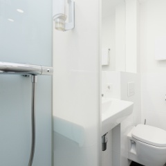 easyHotel Amsterdam Zaandam - Bild 10