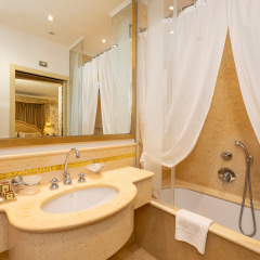 Hotel A LA Commedia - Bild 10