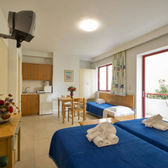 Erato Studios & Apartments thumbnail 5