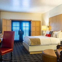 Standard Double room with balcony full double bed