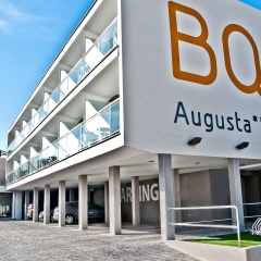 BQ Augusta Hotel - Bild 1