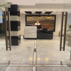 In The Middle Hotel - Bild 7