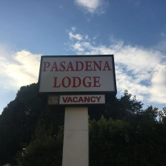 Pasadena Lodge thumbnail 18