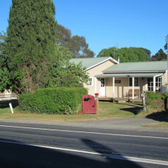 Sutton Forest Cottage thumbnail 9