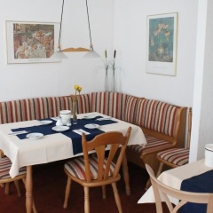 Hirschengarten - Bild 13