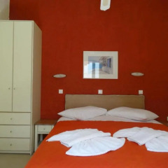 Lito Apartments, ,