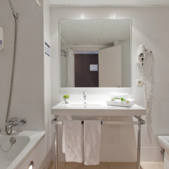 Hotel Sagrada Familia - Bild 9