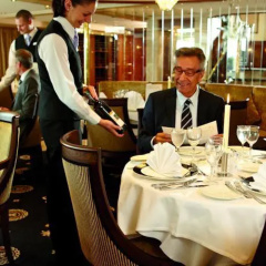 Regis Hotelschiff 4**** Hafen Düsseldorf - Bild 9