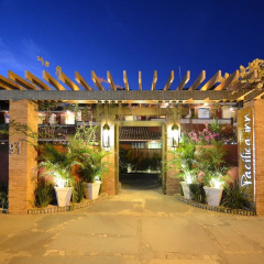 Suri Buzios Hotel thumbnail 1