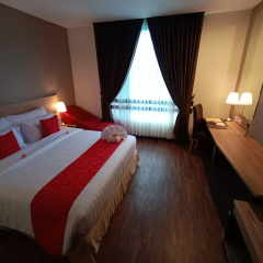 The Royale Krakatau Hotel thumbnail 4